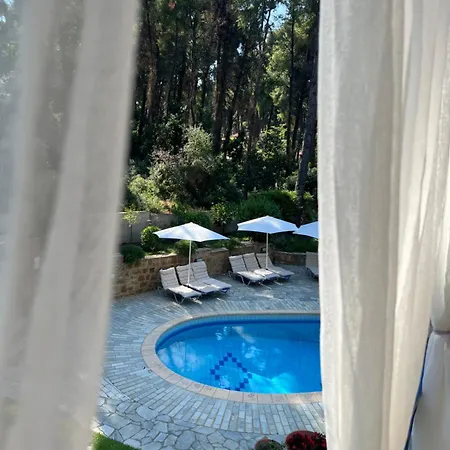 Mira Forest Residences Holiday home