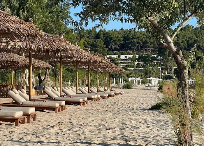 Mira Forest Residences